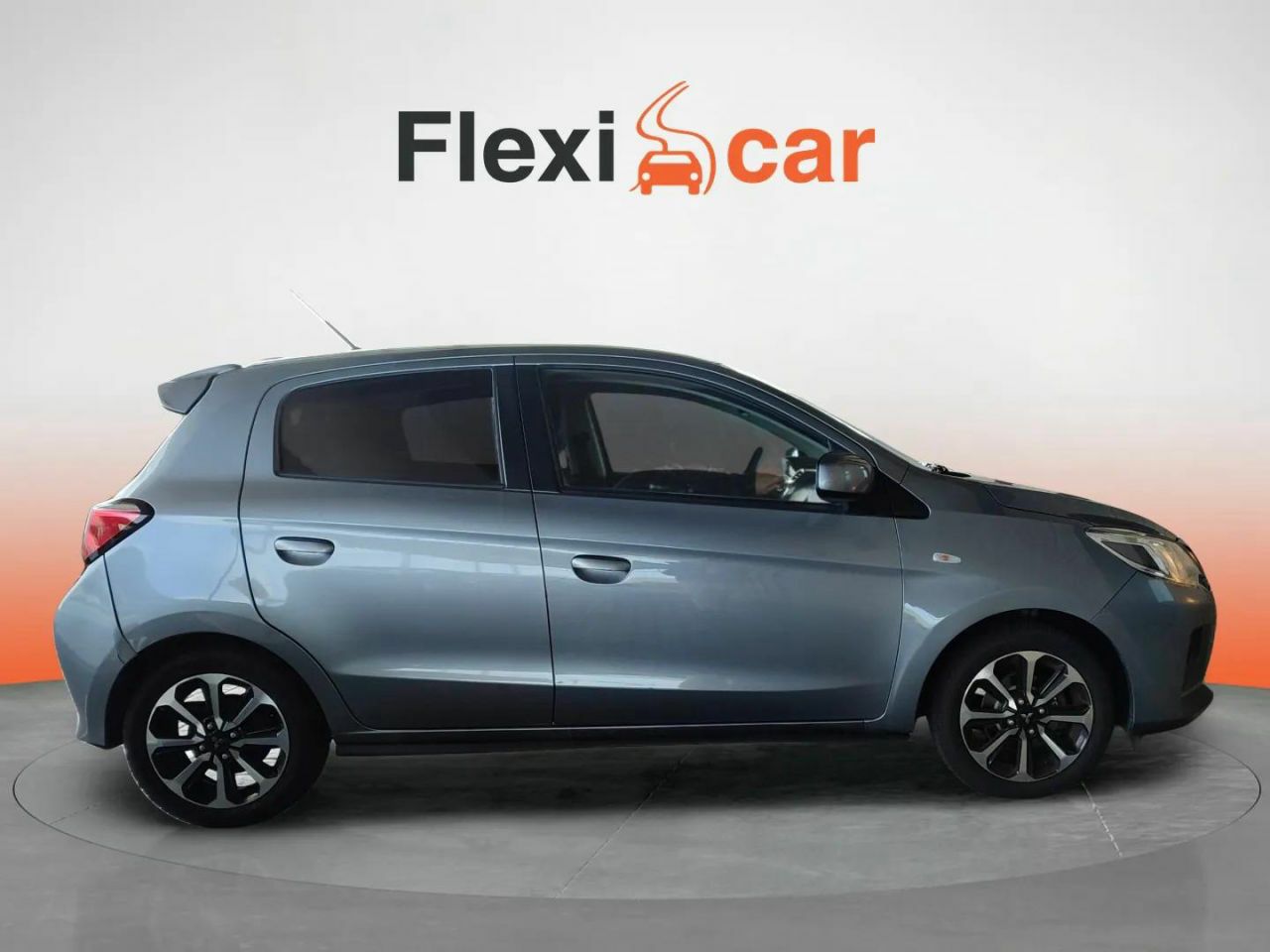 mitsubishi space star 2022 / foto grande (3)