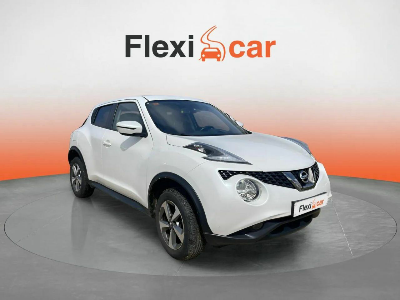 Nissan qashqai blanco 5 plazas  de segunda mano - nissan juke 2019 /