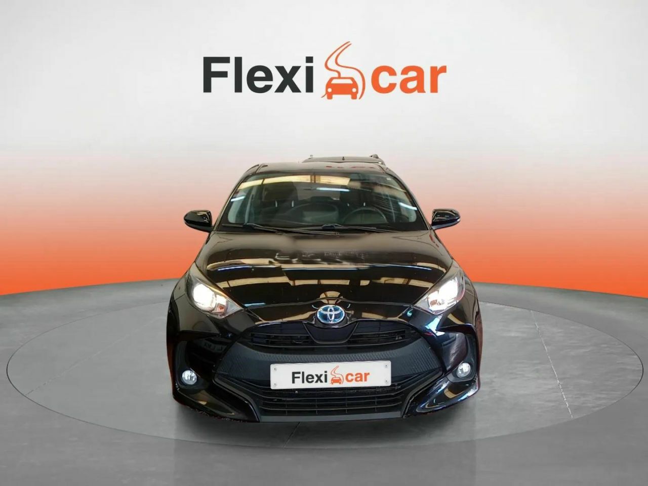 toyota yaris 2021 / foto grande (2)