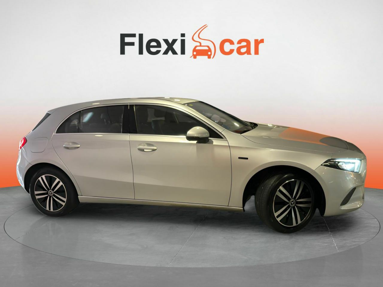 mercedes clase a 2020 / foto grande (3)