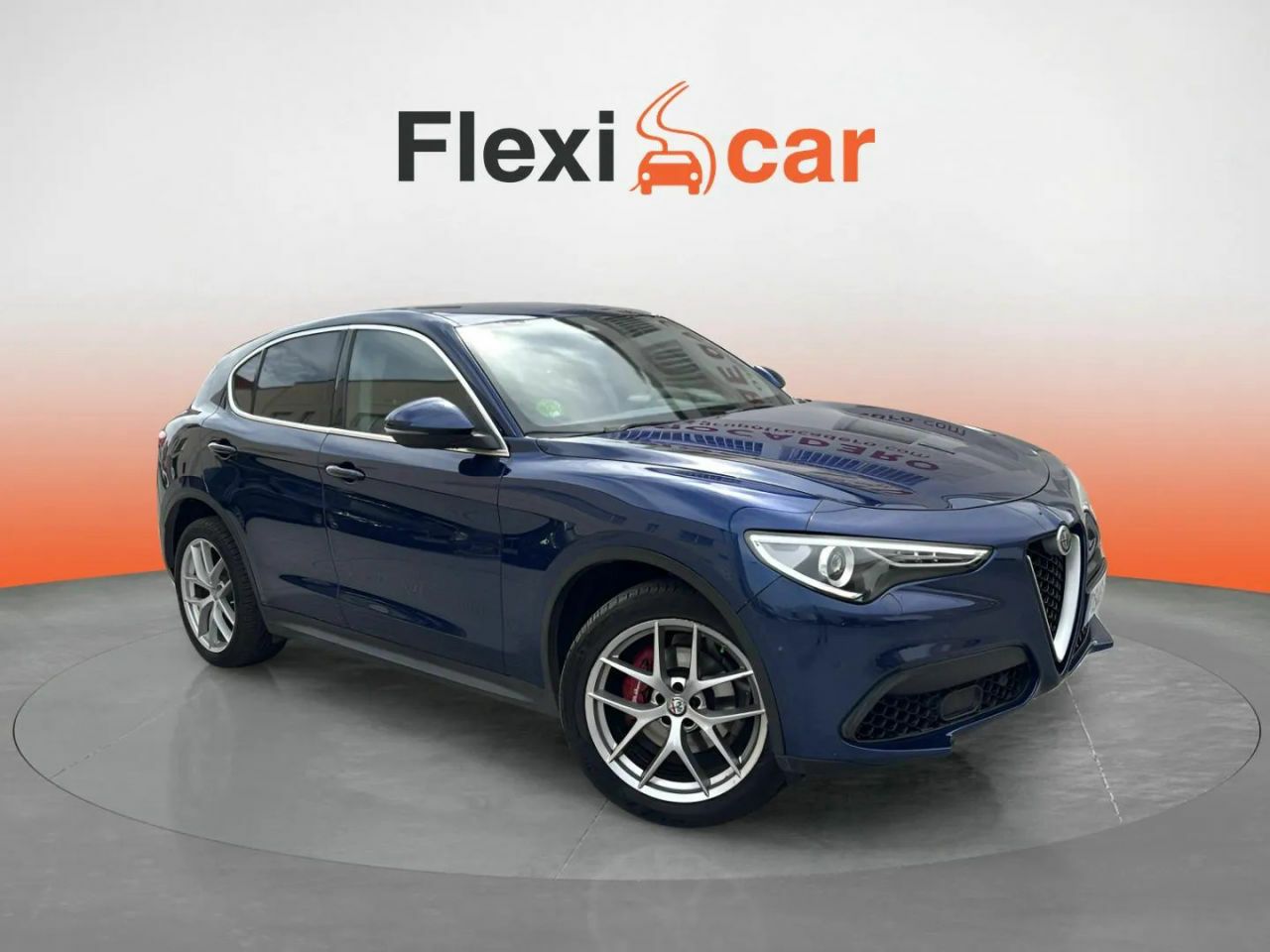 Coche pinto violeta  de segunda mano - alfa romeo stelvio 2017 /