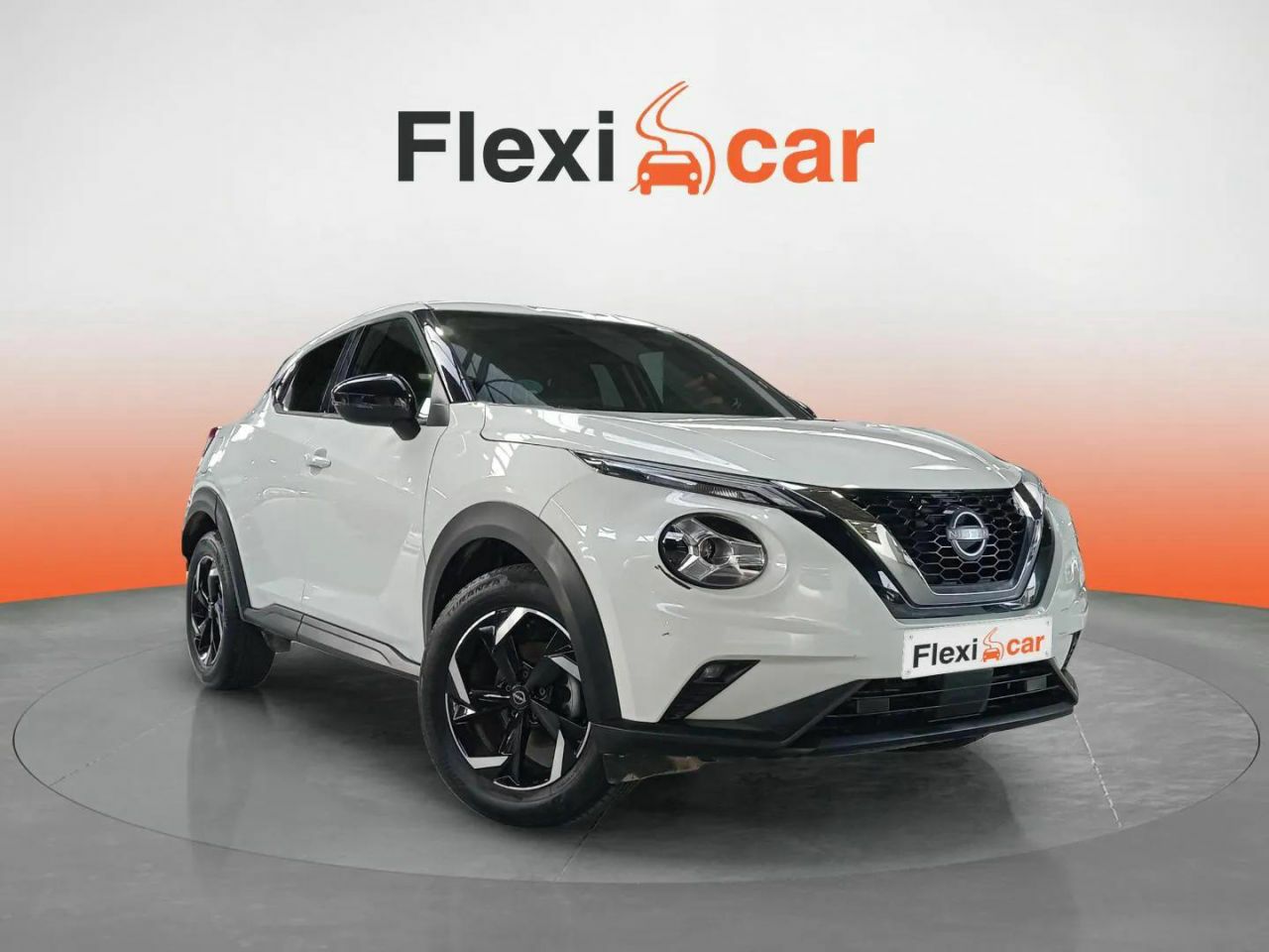 Nissan qashqai blanco 5 plazas  de segunda mano - nissan juke 2024 /