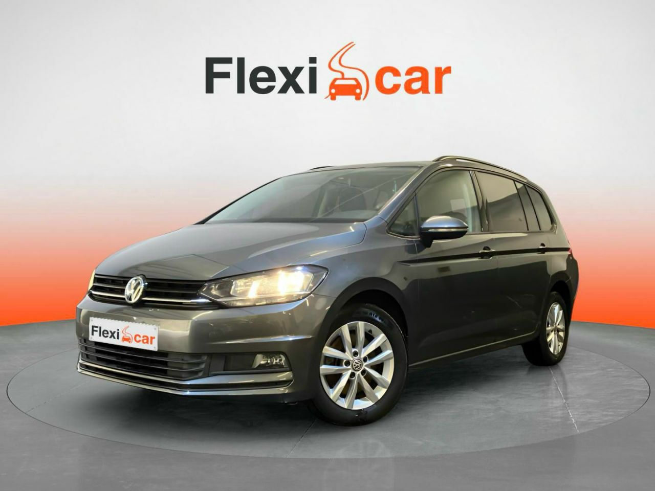 volkswagen touran 2018 / foto grande (3)