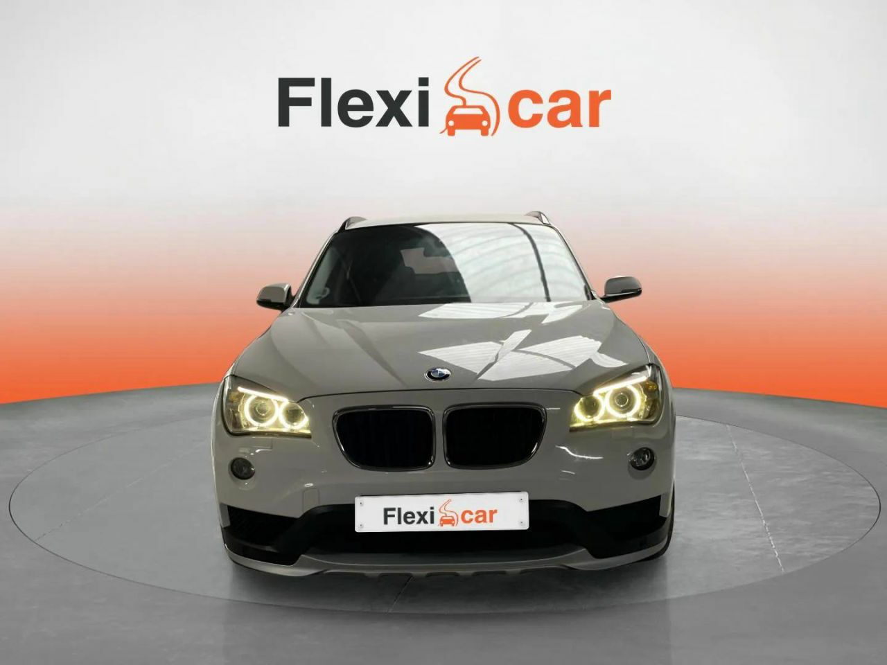 bmw x1 2015 / foto grande (2)