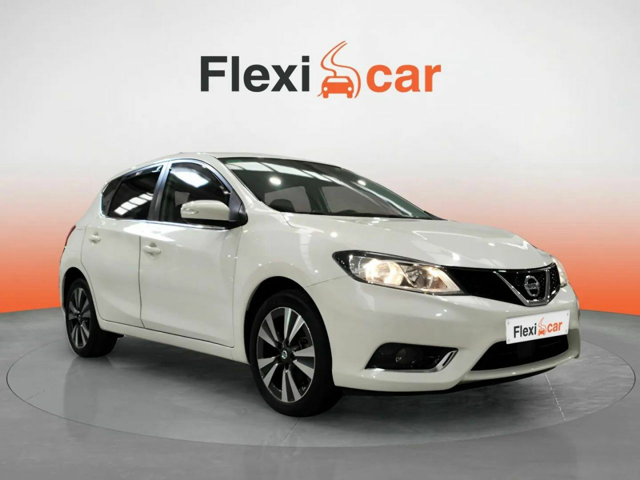 Nissan qashqai blanco 5 plazas  de segunda mano - nissan pulsar 2018 /