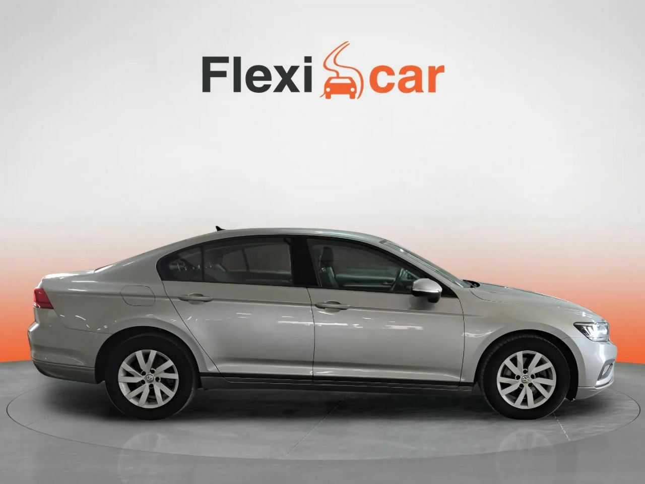 volkswagen passat 2020 / foto grande (2)