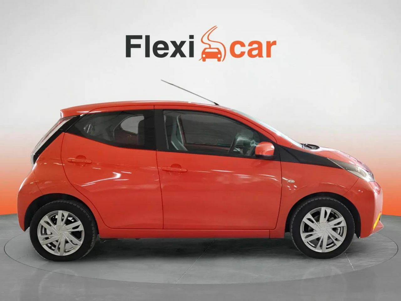 toyota aygo 2016 / foto grande (3)