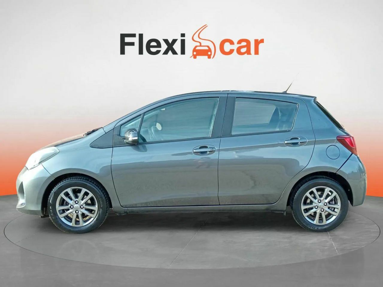 toyota yaris 2016 / foto grande (3)