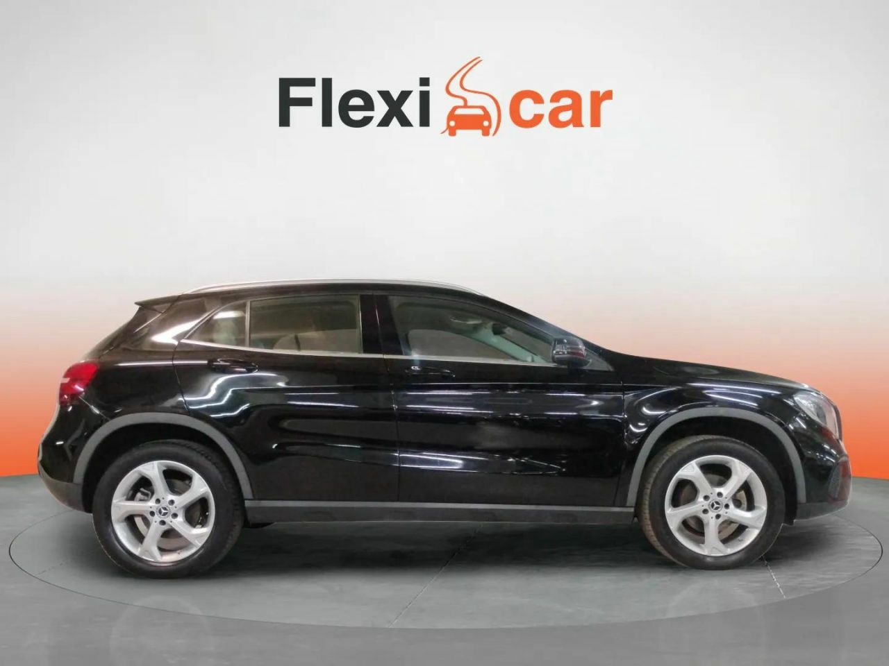 mercedes gla 2019 / foto grande (3)