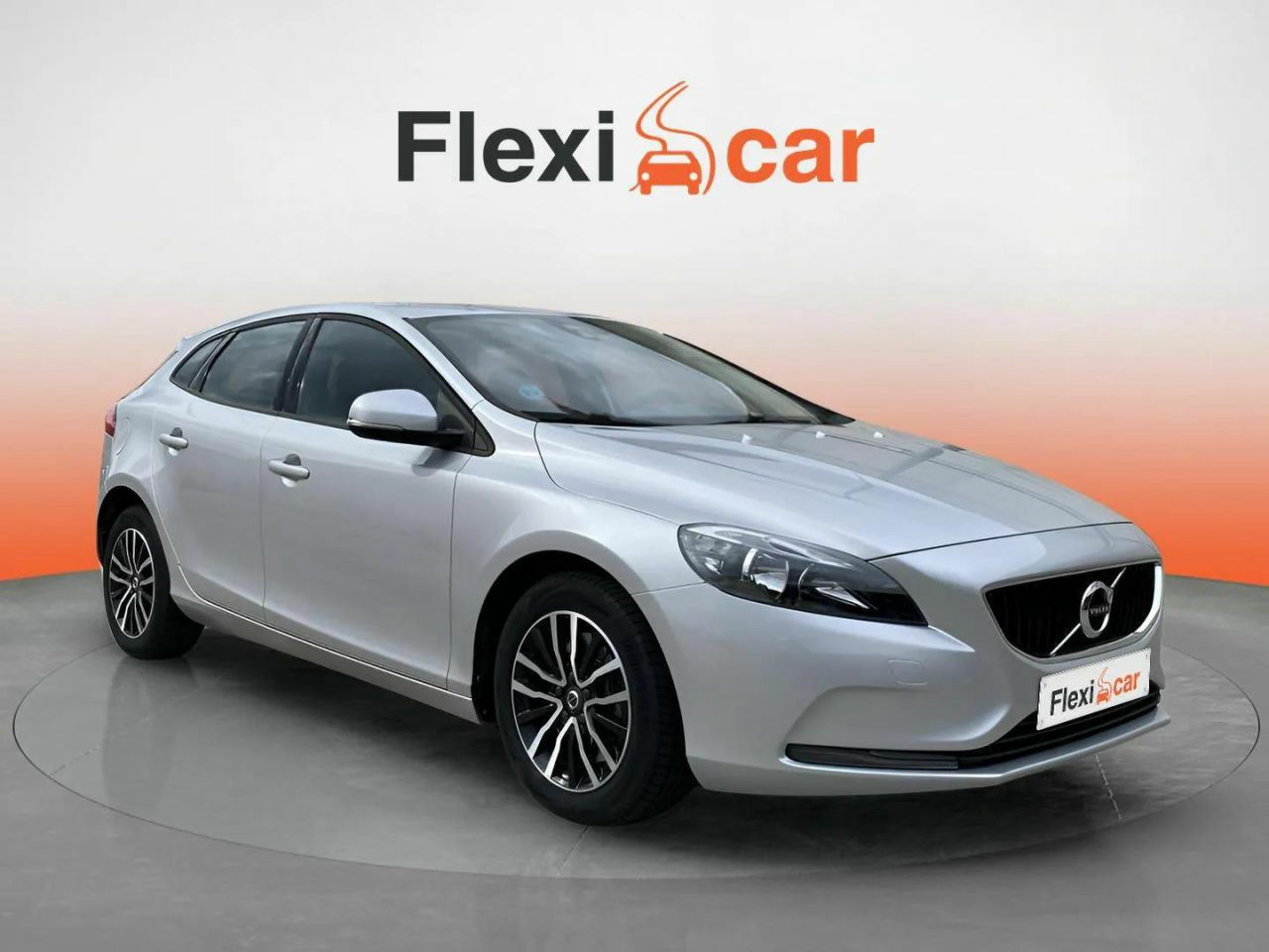 Volvo xc40 5 plazas  de segunda mano - volvo v40 2017 /