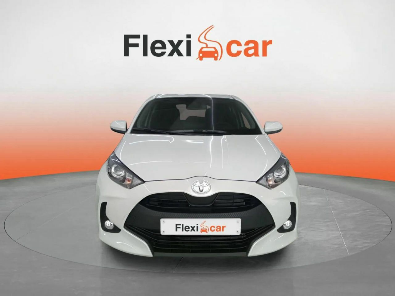 toyota yaris 2022 / foto grande (2)