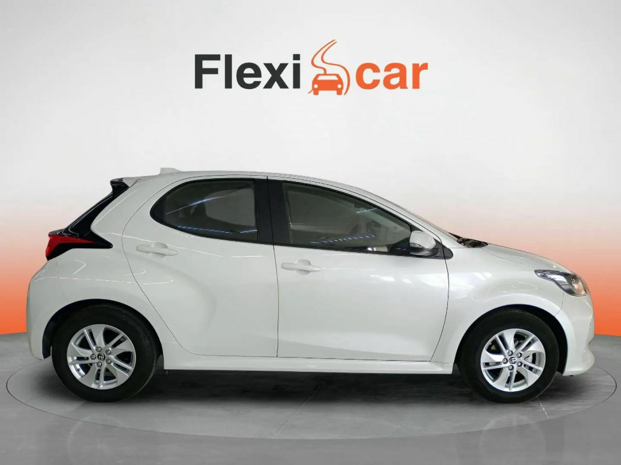 toyota yaris 2022 / foto grande (3)