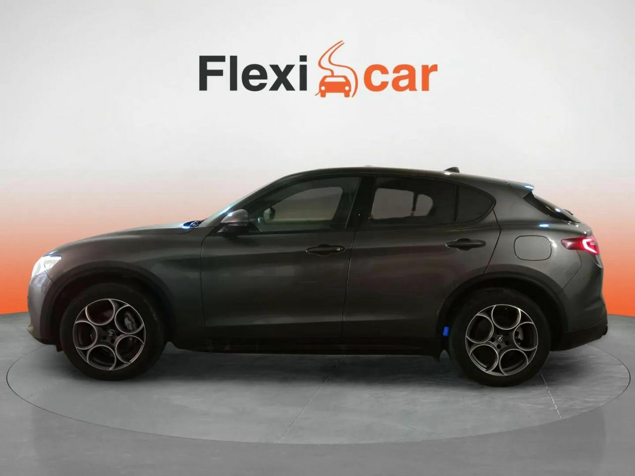 alfa romeo stelvio 2022 / foto grande (3)