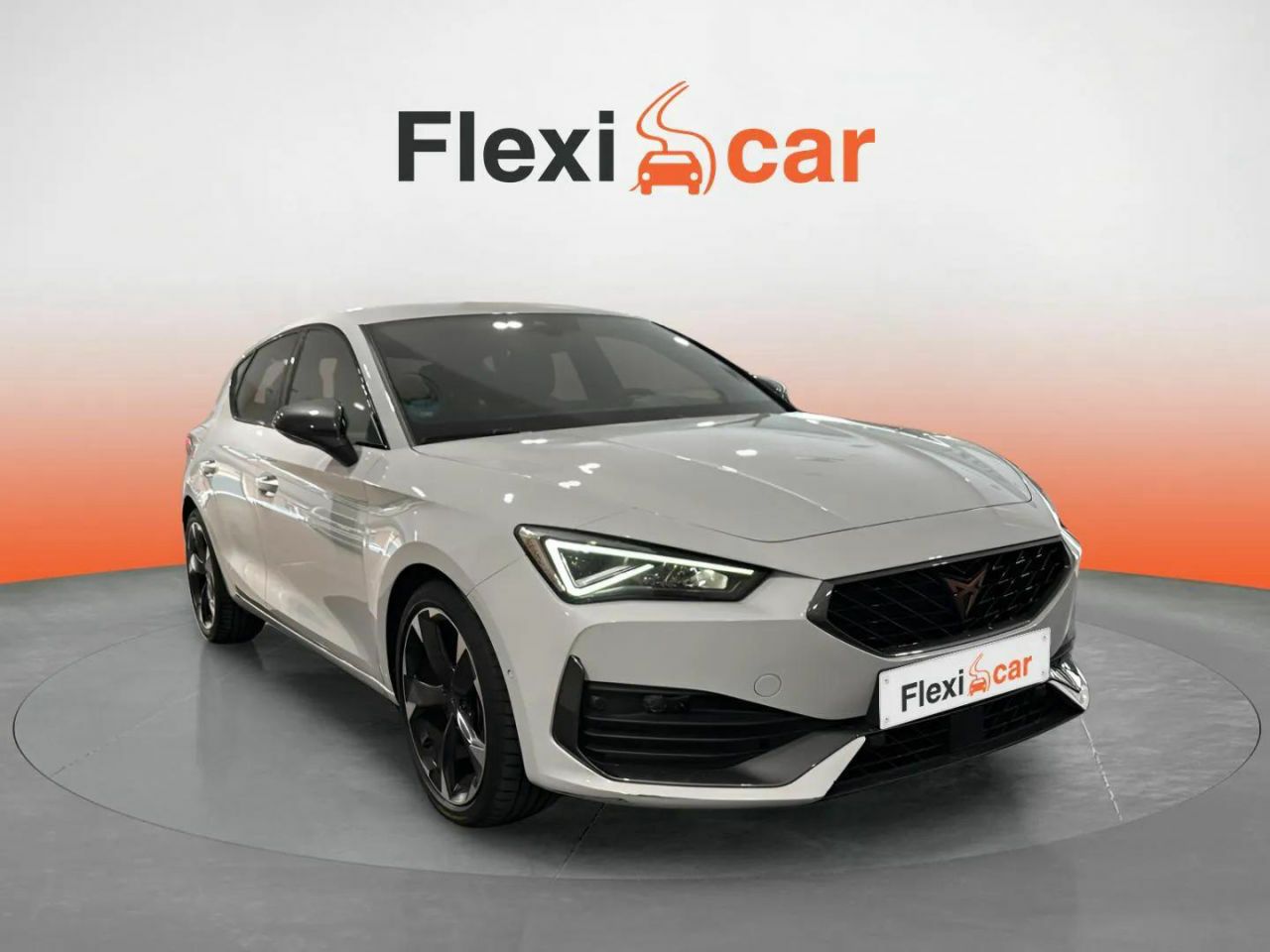 Oliva nova  de segunda mano - cupra león 2023 /