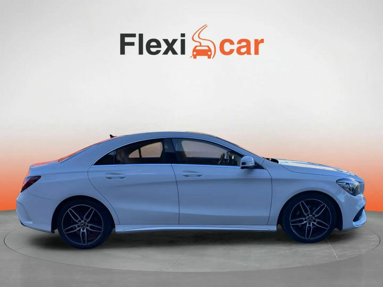 mercedes cla 2018 / foto grande (3)