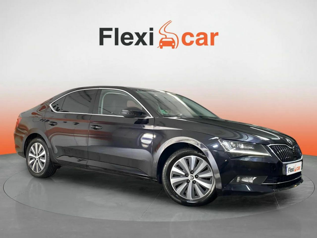 Foto skoda superb 2018 /