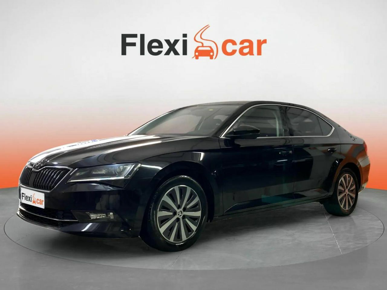 skoda superb 2018 / foto grande (3)