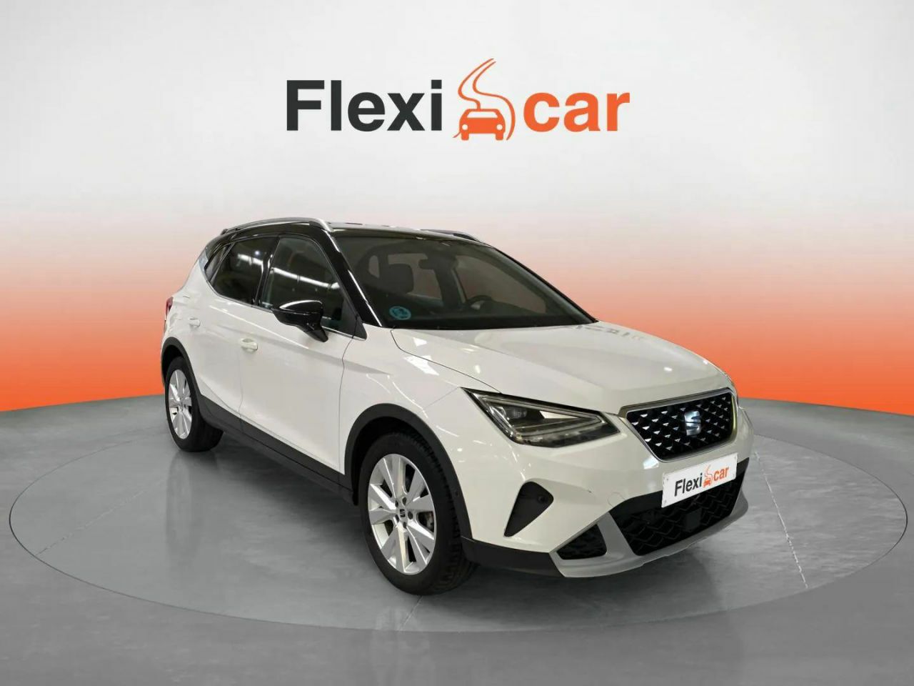 Gran piso sevilla  de segunda mano en Sevilla - seat arona 2022 /