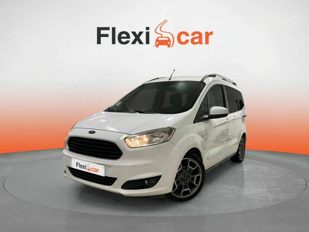 ford tourneo courier 2016 / foto grande (3)