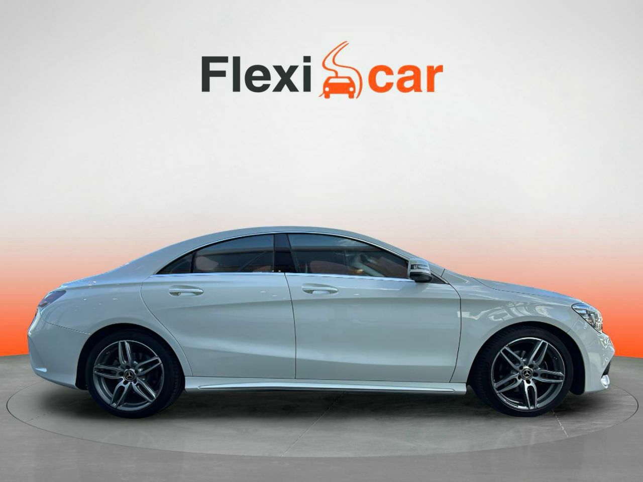 mercedes cla 2018 / foto grande (2)