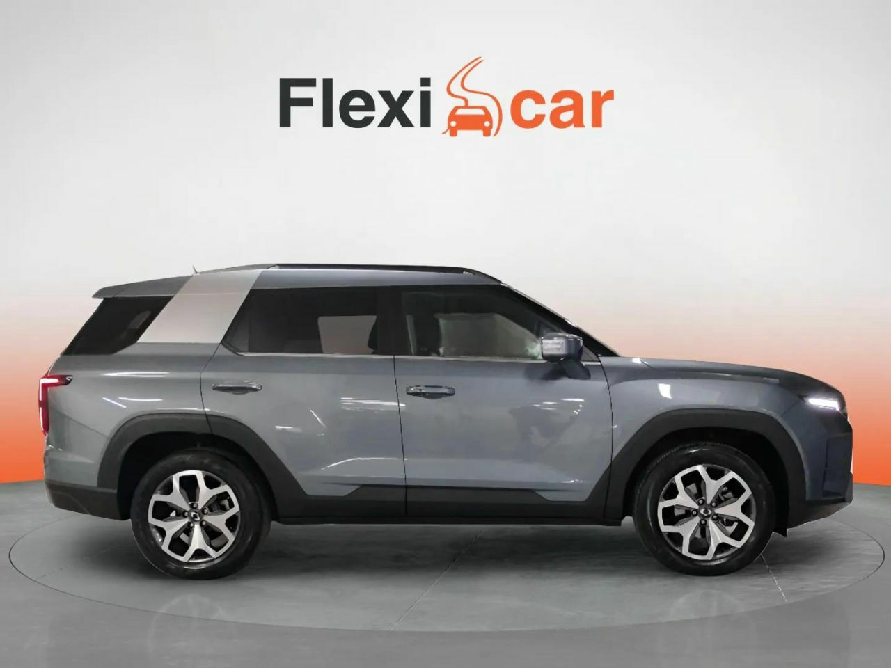 ssangyong torres 2024 / foto grande (3)