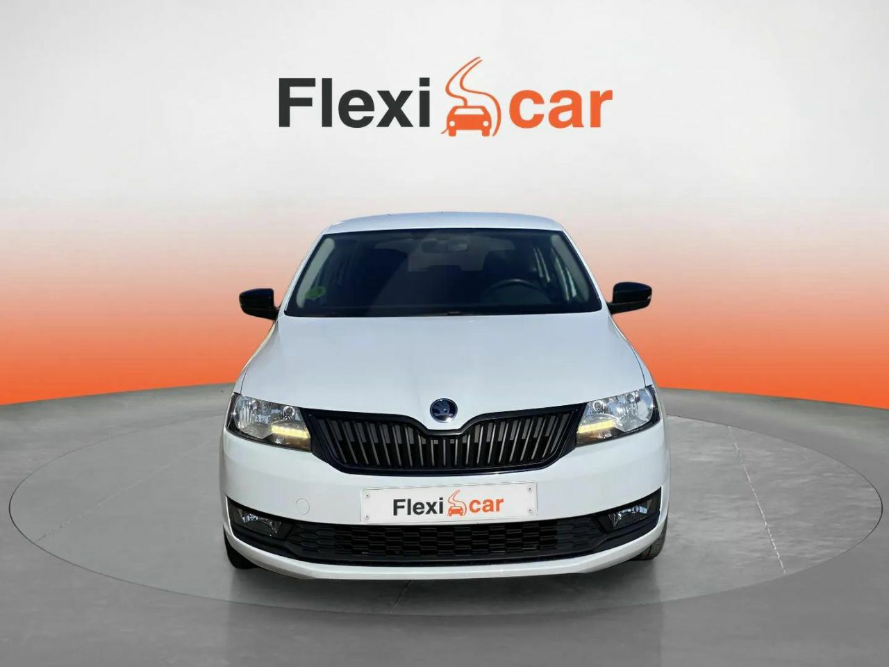 skoda rapid 2018 / foto grande (2)