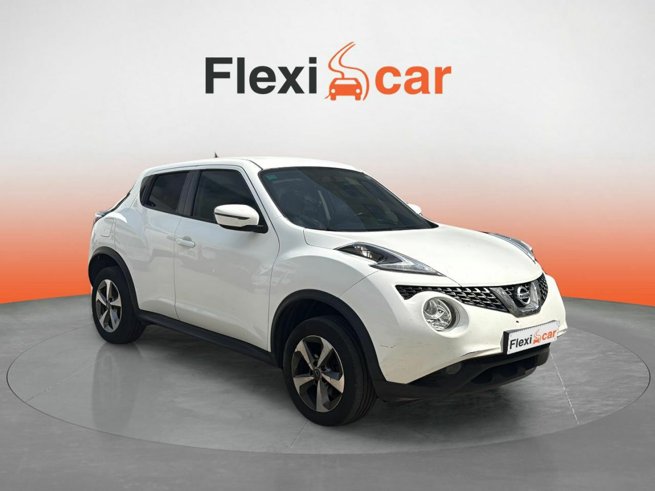 Nissan qashqai blanco 5 plazas  de segunda mano - nissan juke 2019 /