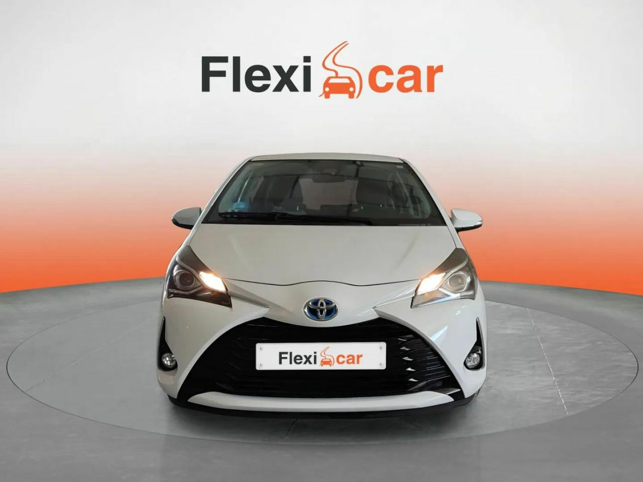 toyota yaris 2020 / foto grande (2)