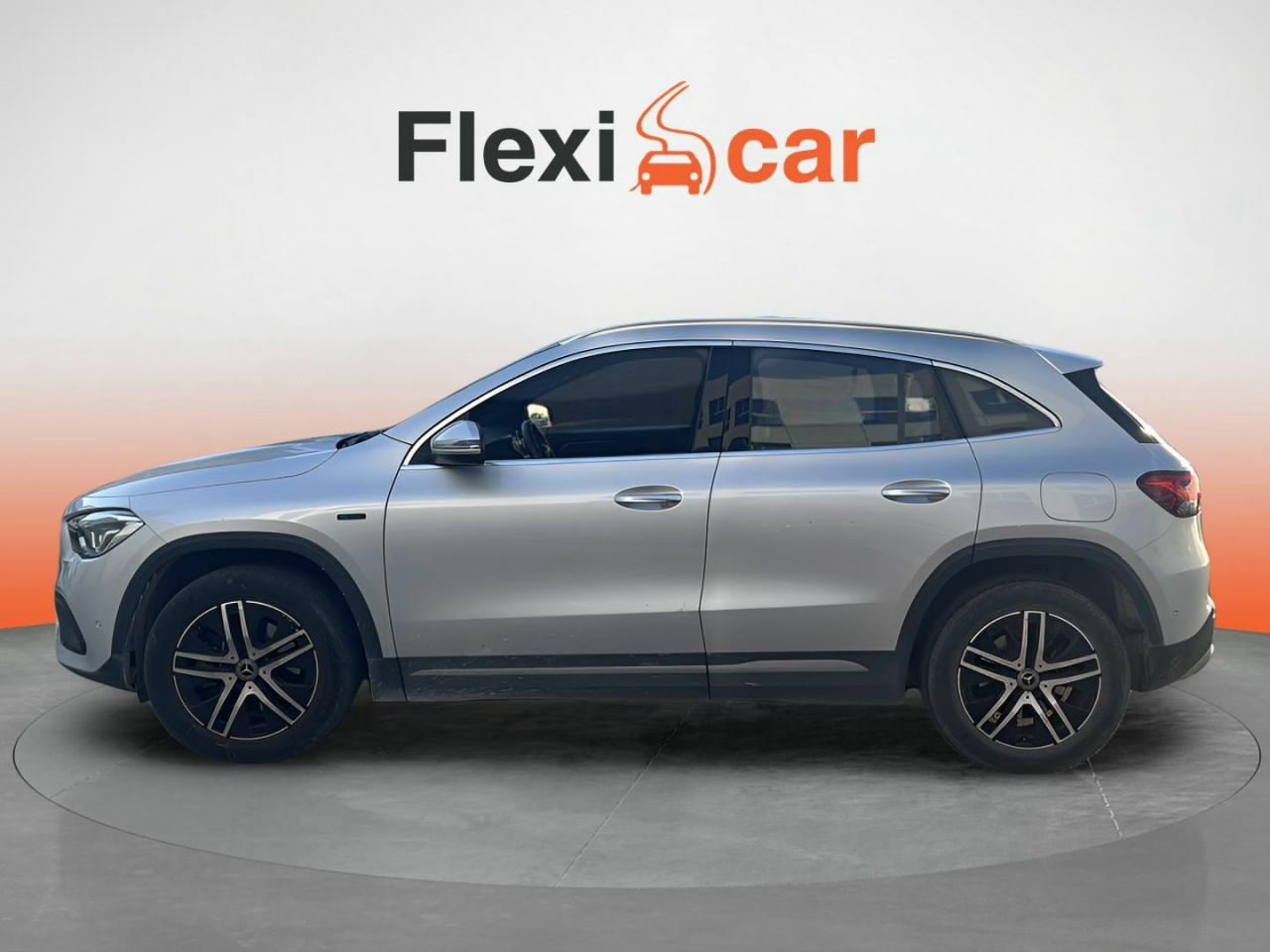 mercedes gla 2020 / foto grande (3)