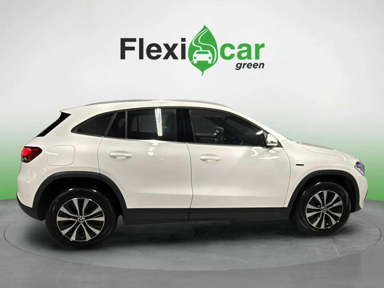 mercedes gla 2021 / foto grande (3)