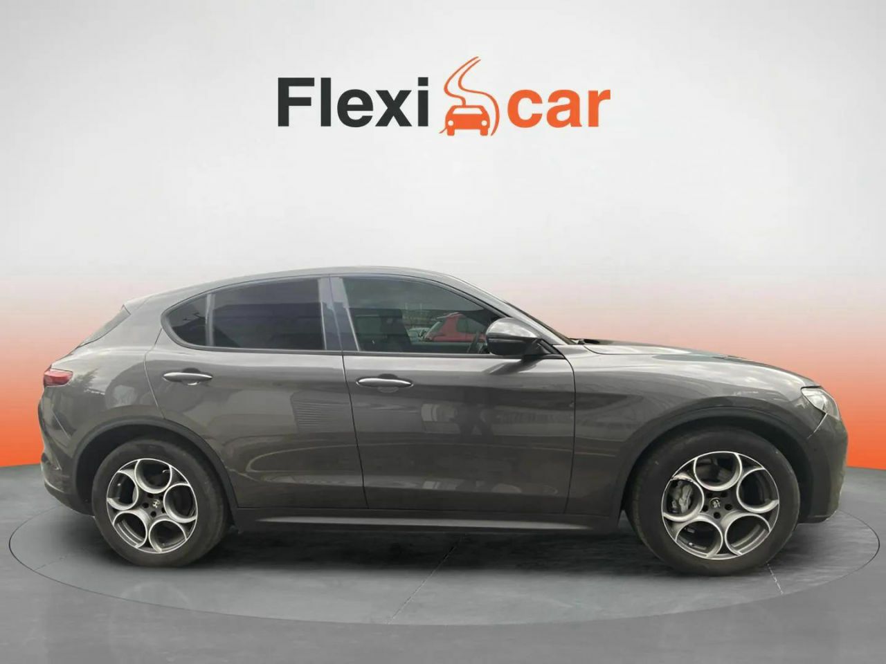 alfa romeo stelvio 2022 / foto grande (3)
