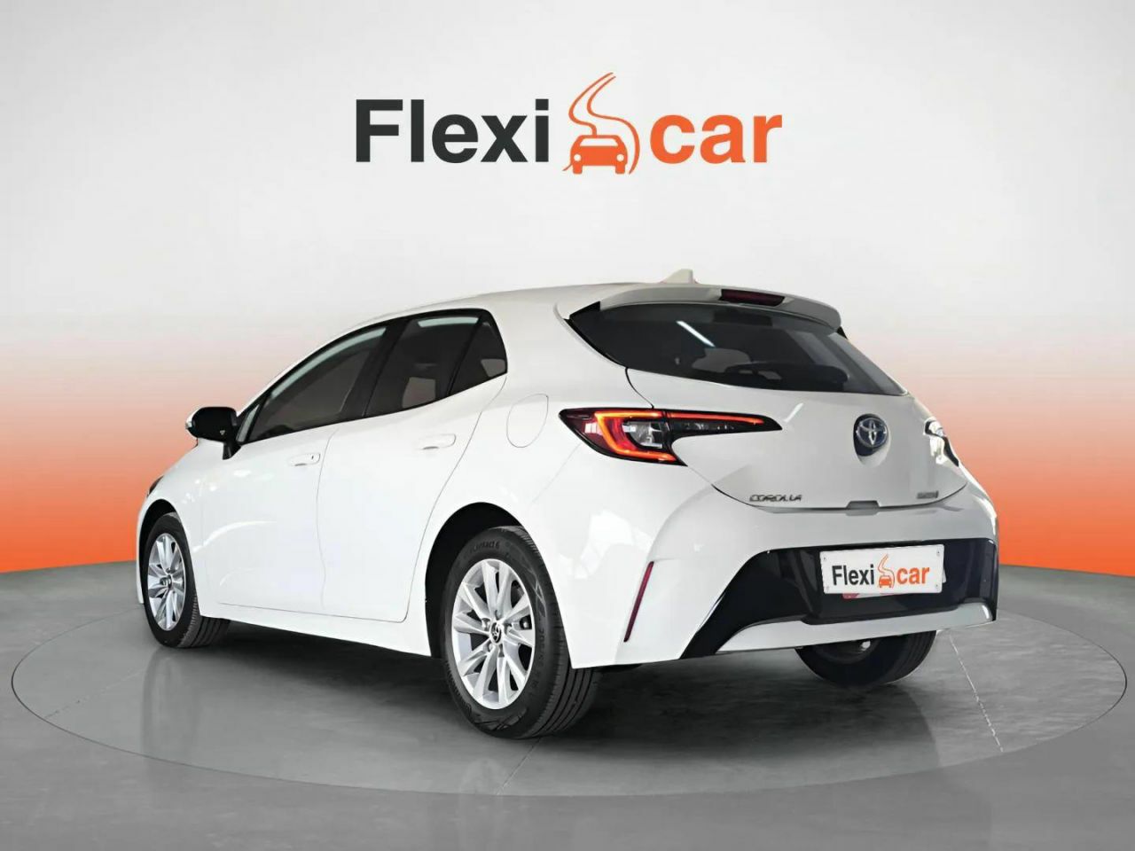 toyota corolla 2024 / foto grande (3)