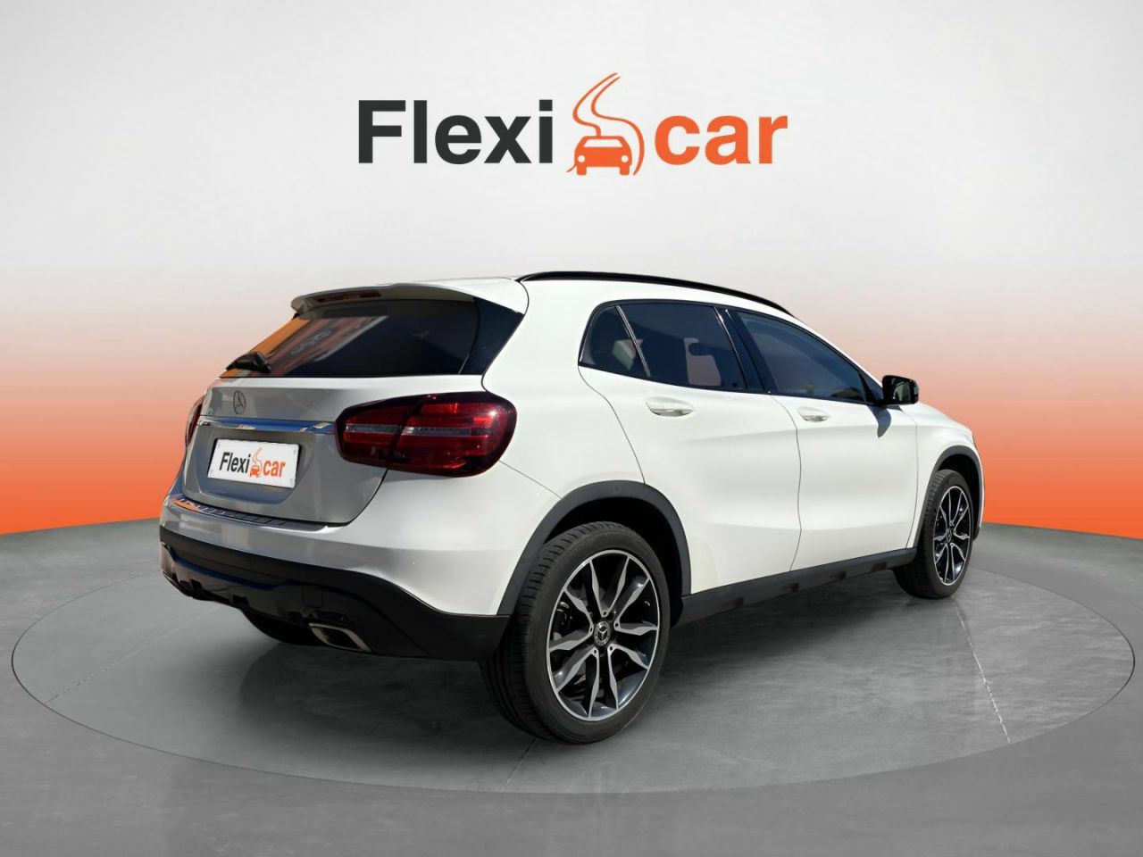 mercedes gla 2017 / foto grande (3)
