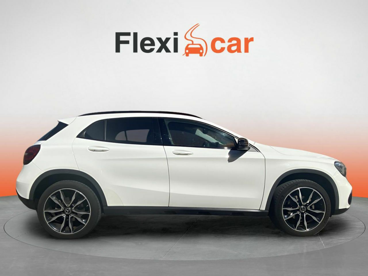 mercedes gla 2017 / foto grande (2)
