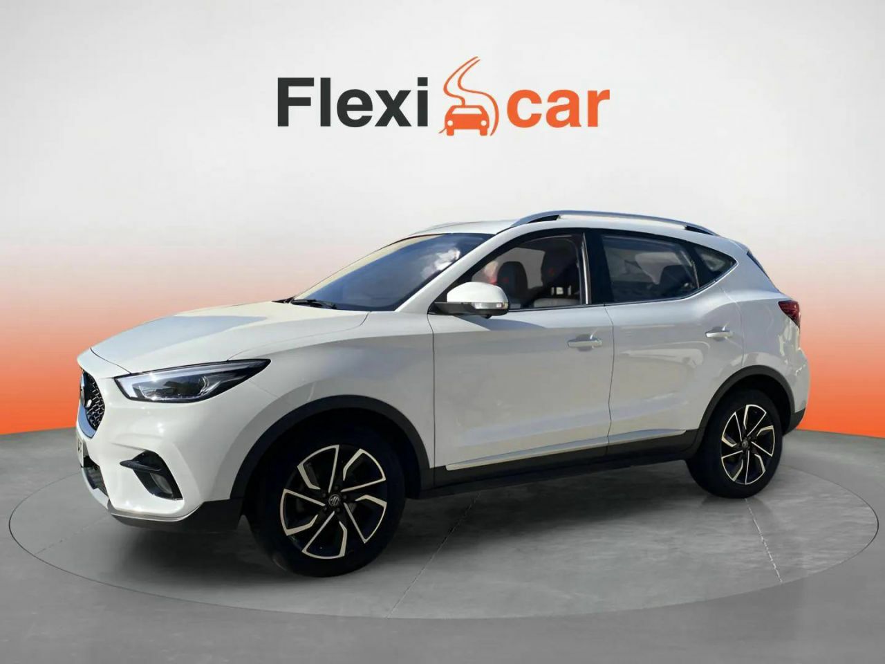 mg zs 2024 / foto grande (2)