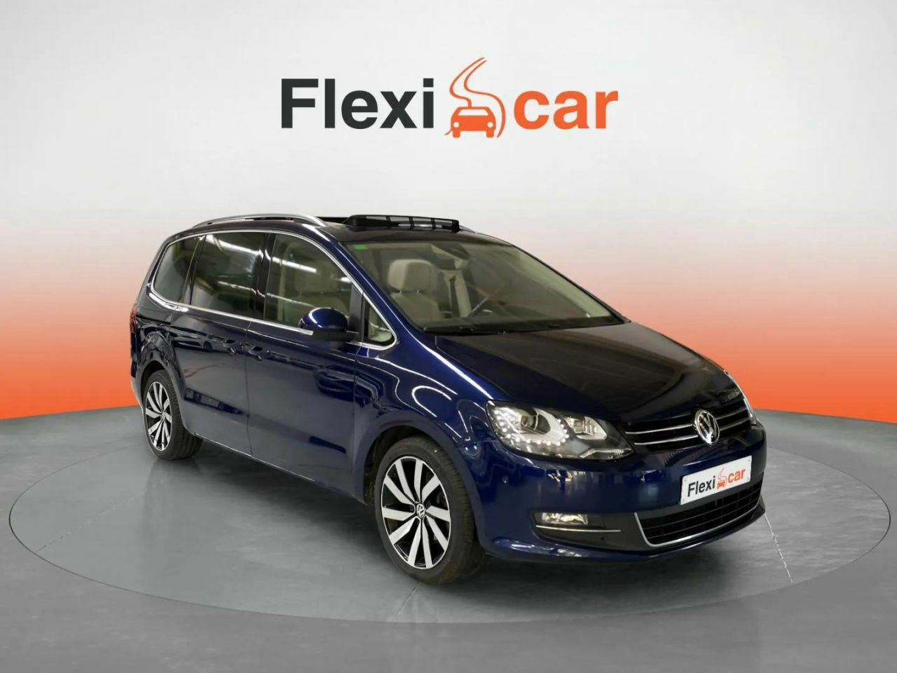 Gran piso sevilla  de segunda mano en Sevilla - volkswagen sharan 2019 /