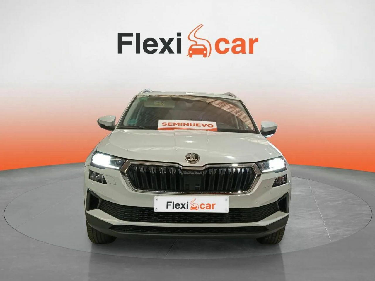skoda karoq 2023 / foto grande (2)