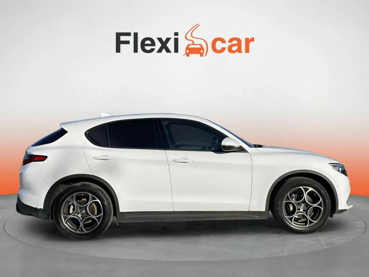alfa romeo stelvio 2022 / foto grande (3)