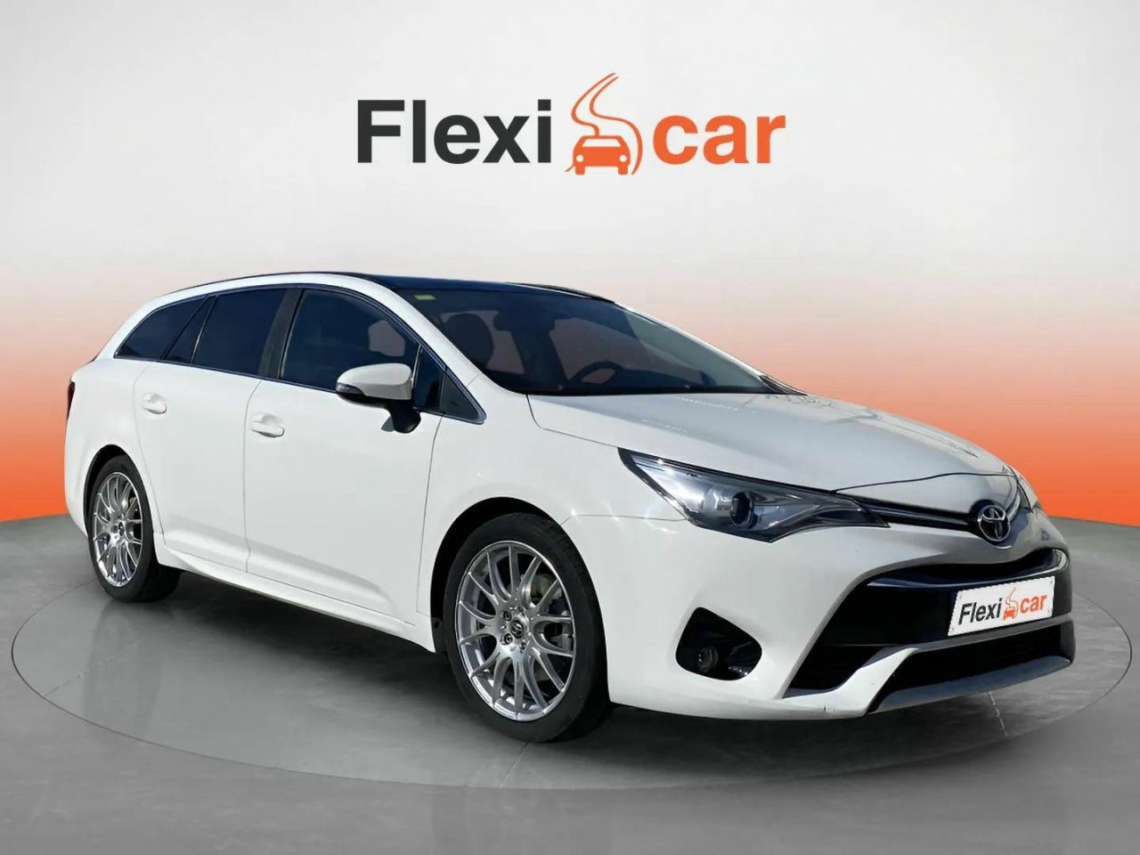 Foto toyota avensis 2017 /