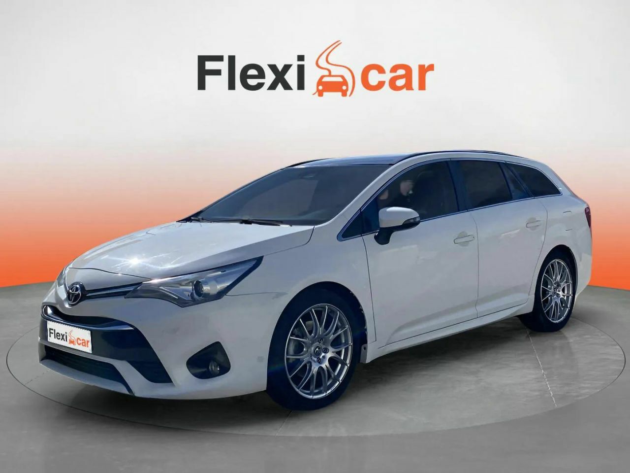 toyota avensis 2017 / foto grande (3)