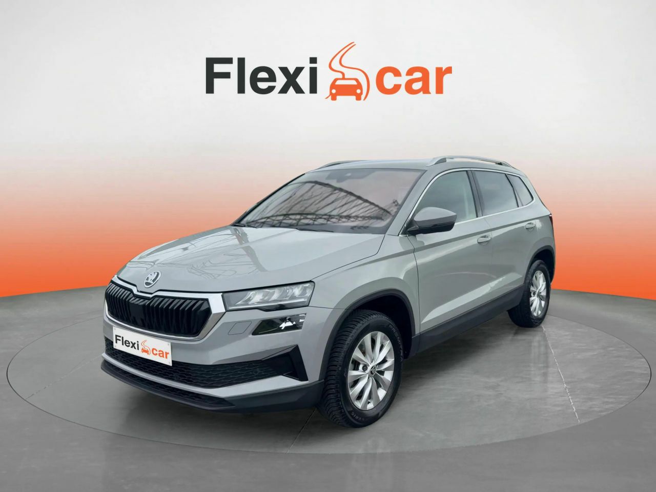 skoda karoq 2023 / foto grande (3)