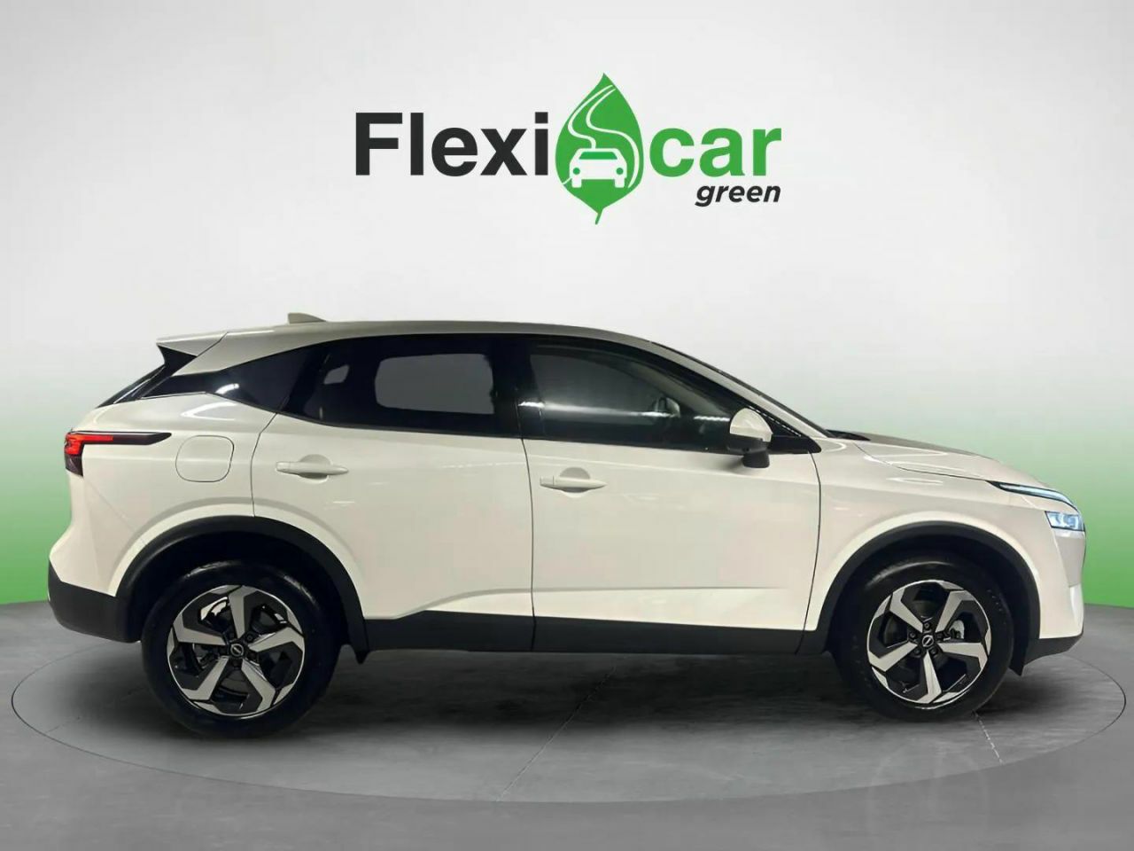 nissan qashqai 2024 / foto grande (3)