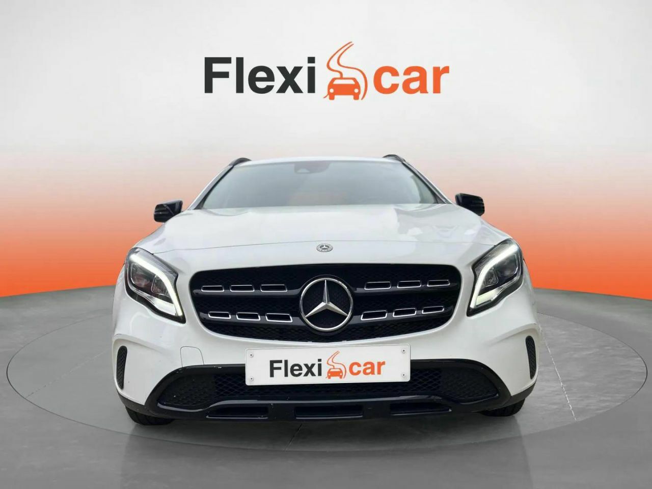 mercedes gla 2018 / foto grande (2)