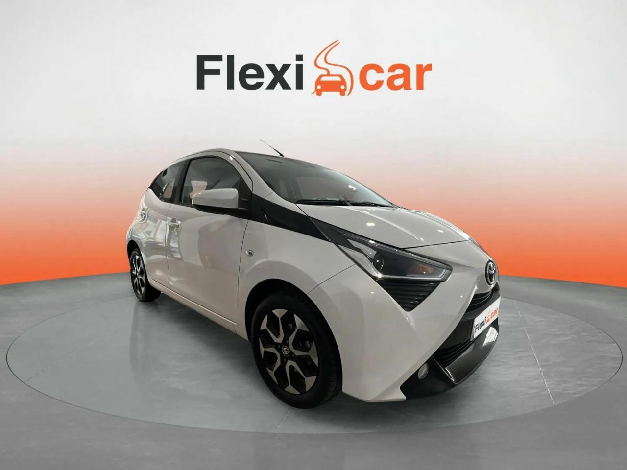 Olivar con frutales  de segunda mano - toyota aygo 2022 /