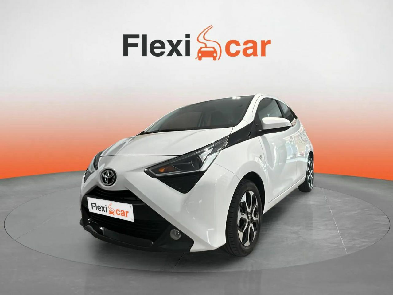 toyota aygo 2022 / foto grande (3)