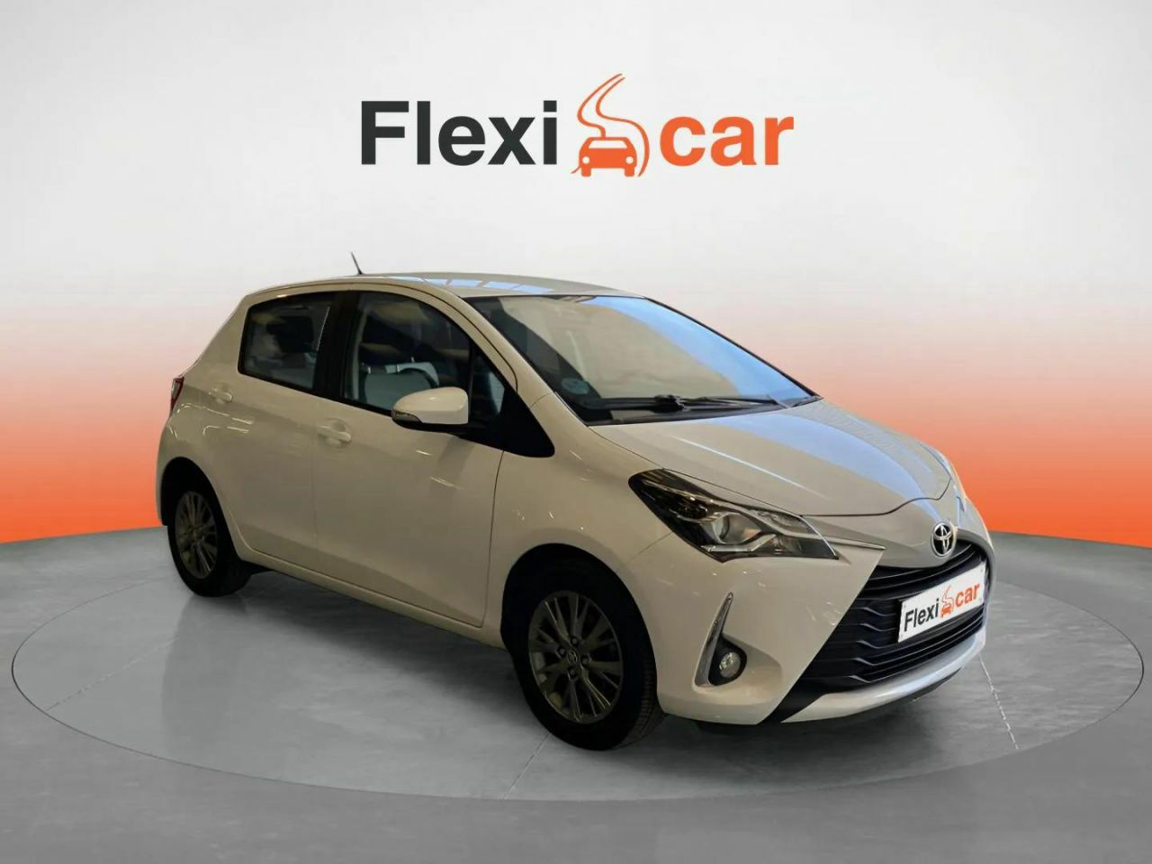 Piso en valencia gandia con trastero facil  de segunda mano en Valencia - toyota yaris 2019 /