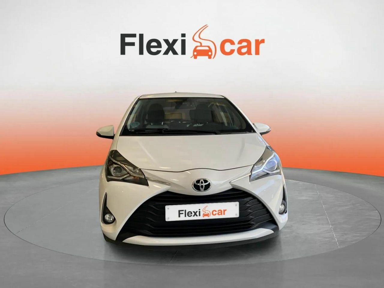 toyota yaris 2019 / foto grande (2)