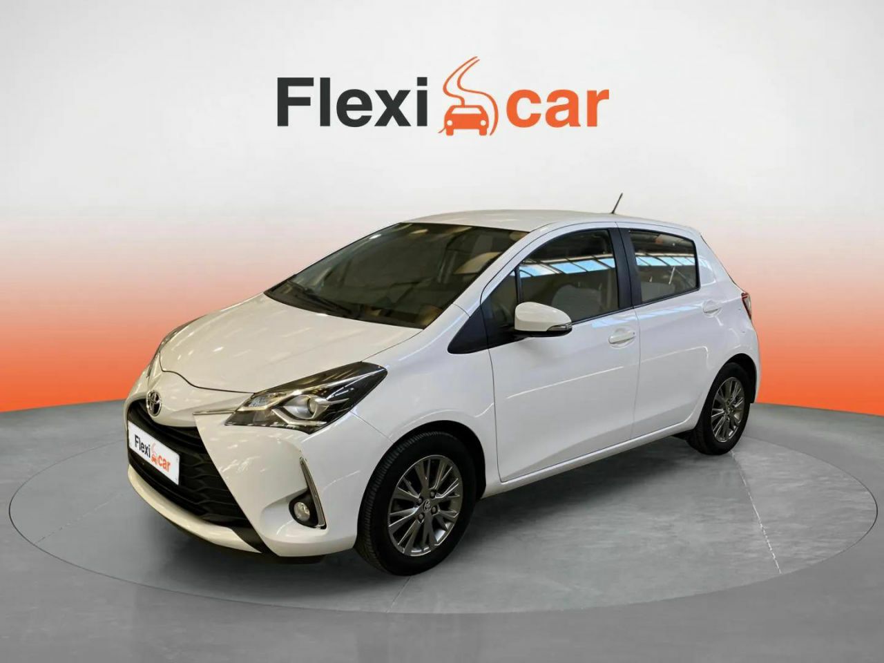 toyota yaris 2019 / foto grande (3)