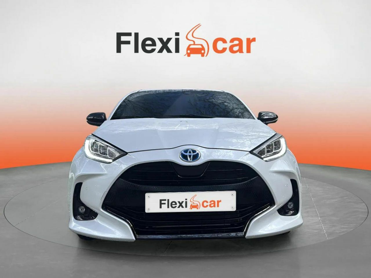 toyota yaris 2022 / foto grande (2)