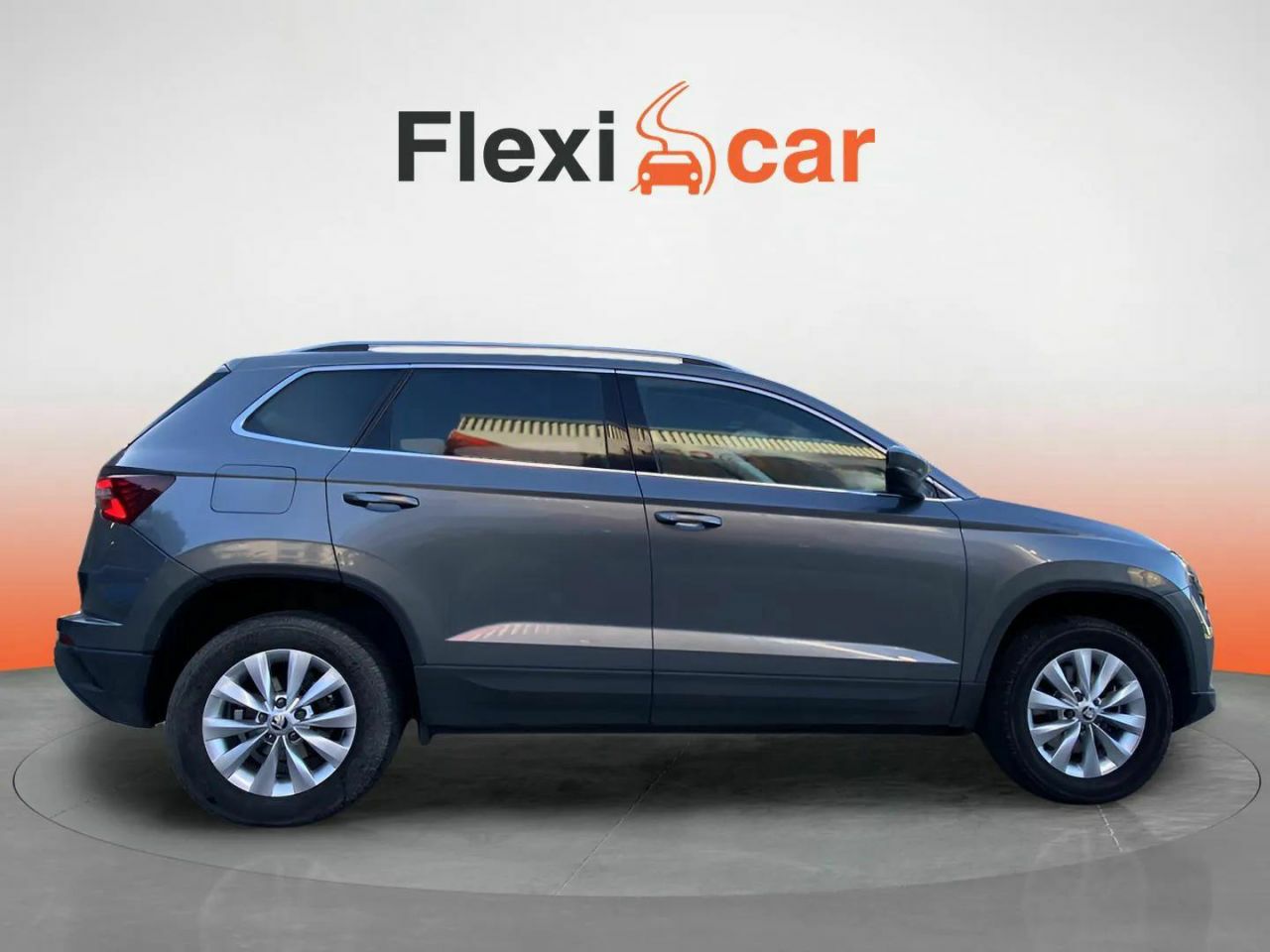 skoda karoq 2023 / foto grande (3)